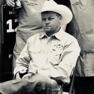 Meet your Posher, Lawrence